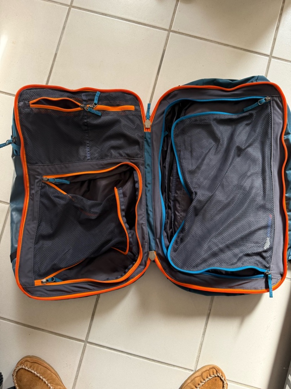 cotopaxi Teal Allpa 35L Men's Travel Backpack - Picture 3 of 5